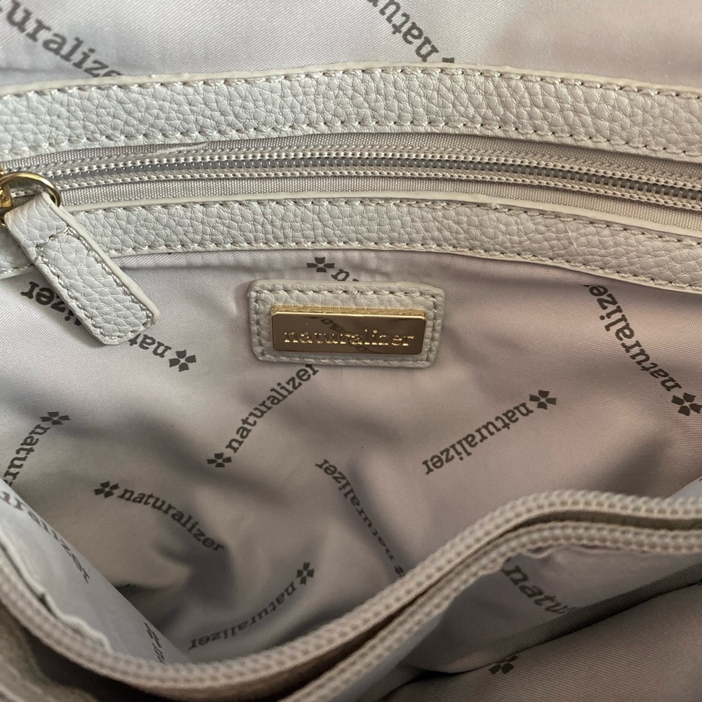 Naturalizer Purse - Picture 6 of 7
